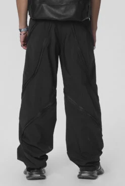JHYQ Vertical Zip Cargo Pants(Jhyq Vertical Zip Cargo Pants) 35 JHYQ Vertical Zip Cargo Pants(Jhyq Vertical Zip Cargo Pants) -Youth Urban Wear Black3 bbf21acb 8b90 44fc 8c16 937cd935acd4