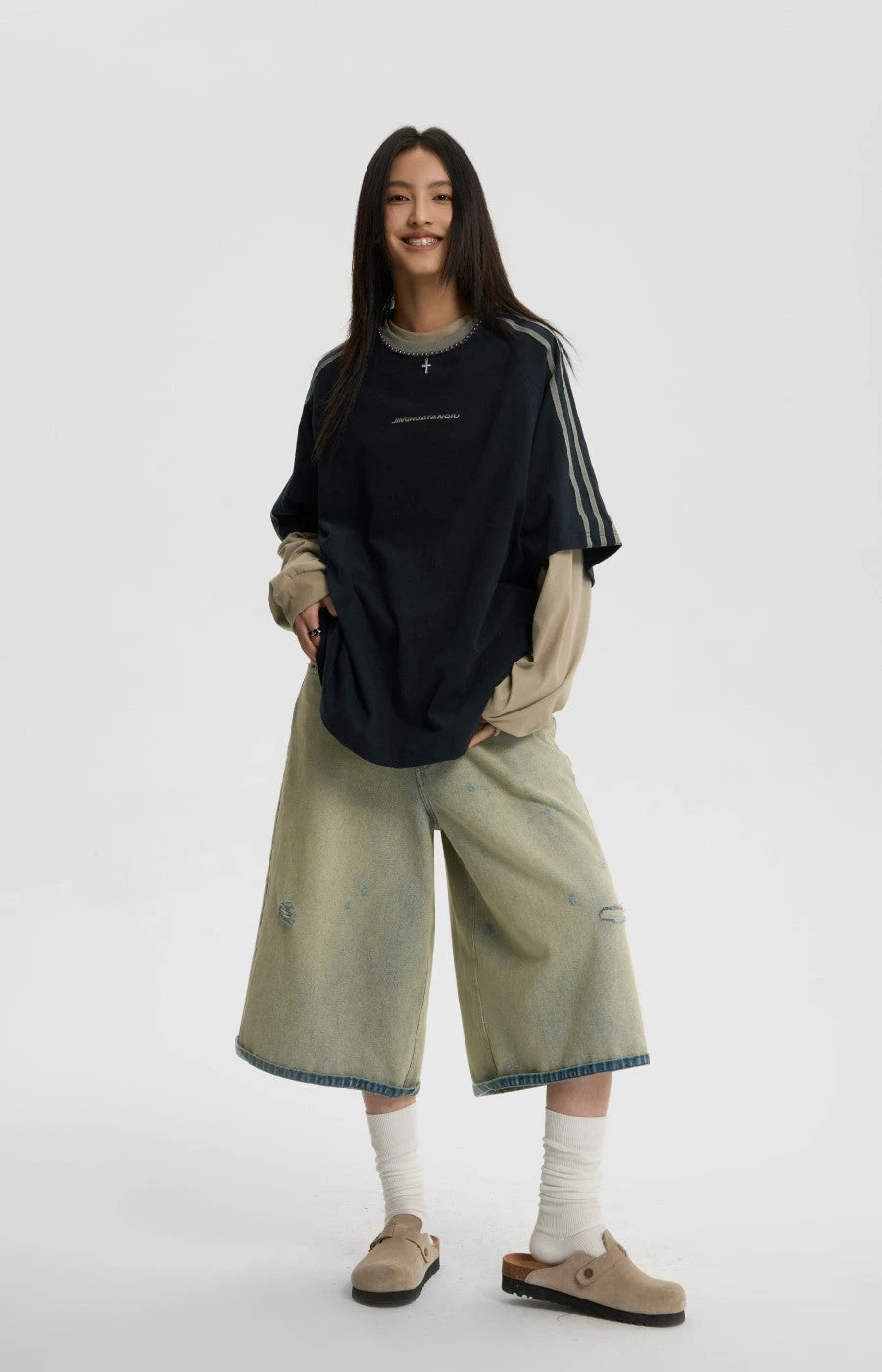 JHYQ Capri Cut Light Wash Denim Shorts(Jhyq Capri Cut Light Wash Denim Shorts) 9 JHYQ Capri Cut Light Wash Denim Shorts(Jhyq Capri Cut Light Wash Denim Shorts) - Image 7