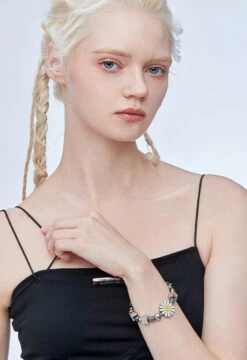 GUUKA Daisy Beaded Bracelet(Guuka Daisy Beaded Bracelet) -Youth Urban Wear O1CN01A8OYI31JHQ0hHu2Oe 332741003