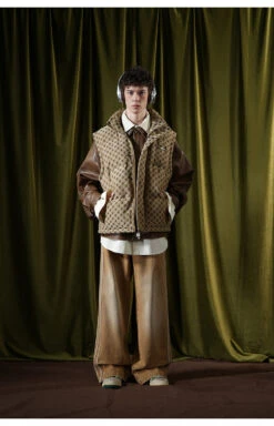 BJHG Monogram Print Puffer Vest(Bjhg Monogram Print Puffer Vest) -Youth Urban Wear O1CN01Mmhm0L23OilNe8UmC 2207073767246