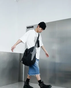 TGNS Washed Denim Distressed Messenger Bag(Tgns Washed Denim Distressed Messenger Bag) -Youth Urban Wear O1CN01UtLJs41cHqy6uNboq 2207284933576