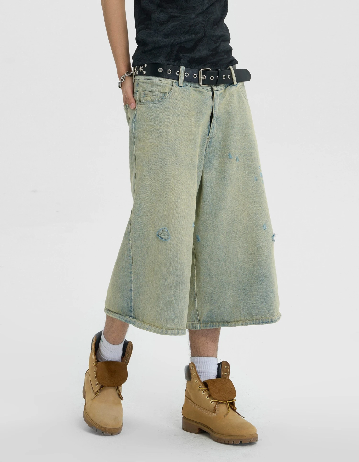 JHYQ Capri Cut Light Wash Denim Shorts(Jhyq Capri Cut Light Wash Denim Shorts) 5 JHYQ Capri Cut Light Wash Denim Shorts(Jhyq Capri Cut Light Wash Denim Shorts) - Image 3